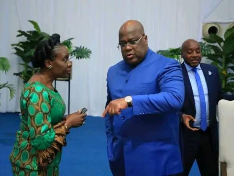 La ministre Adèle Kayinda et le Chef de l'État, Félix Tshisekedi 