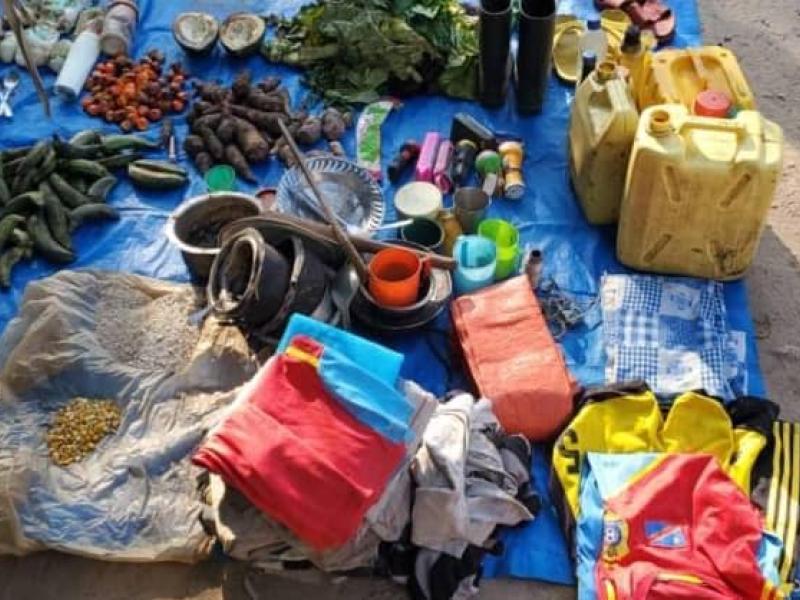 Des effets récupérés par les FARDC lors des combats contre les ADF