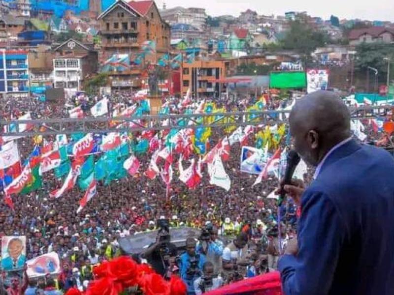 Vital Kamerhe en plein meeting à Bukavu (Sud-Kivu).