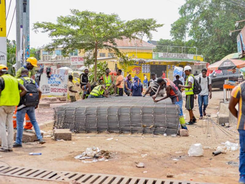 L'avenue Nguma, dans la Commune de Ngaliema,en pleine réhabilitation