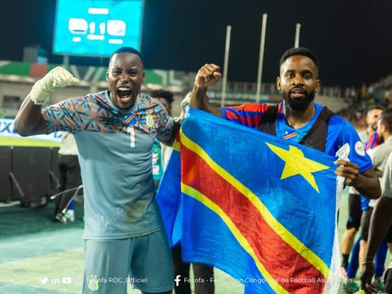 Lionel Mpasi et Cédric Bakambu en pleine célébration. [Photo d'illustration].