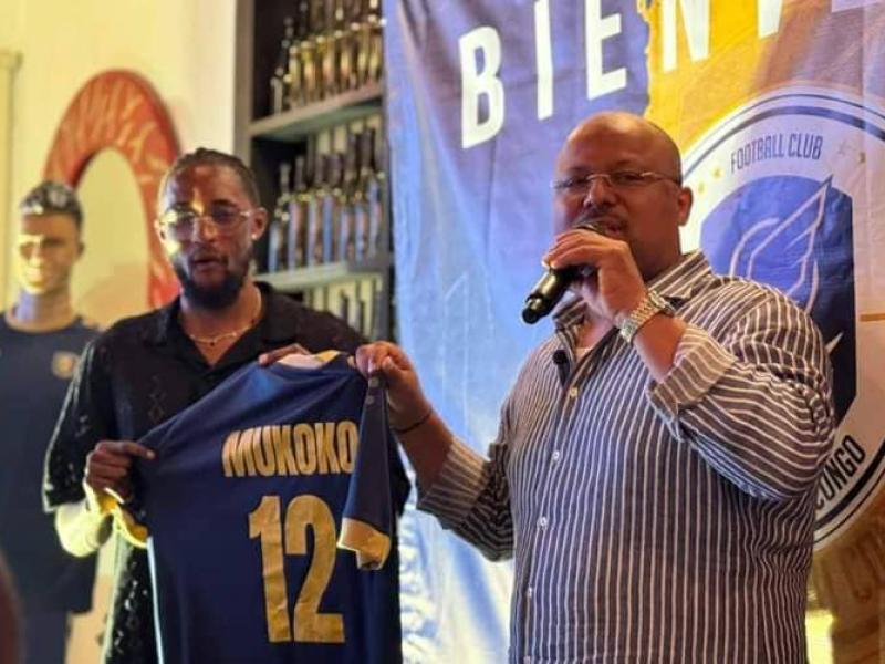 Mukoko Amale et Vidiye Tshimanga lors de la signature du contrat. [Photo d'illustration]