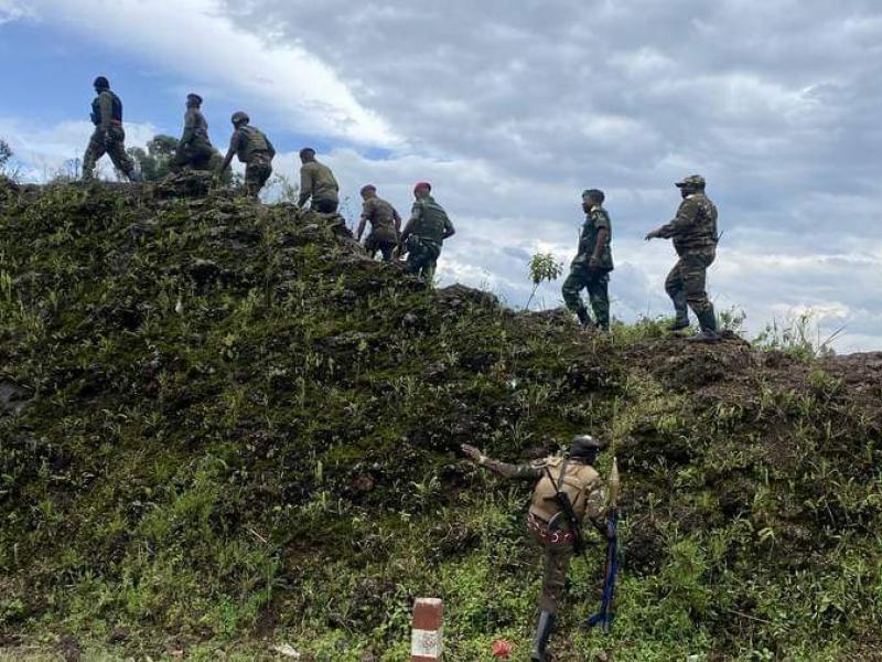 La colonne des militaires FARDC sur les collines de Saké (Masisi) [Photo d'illustration]