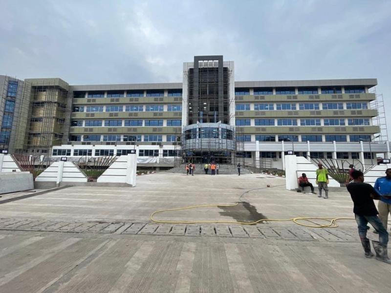 Bâtiment de l’Hôpital général de référence de Kinshasa, ex- Mama Yemo.