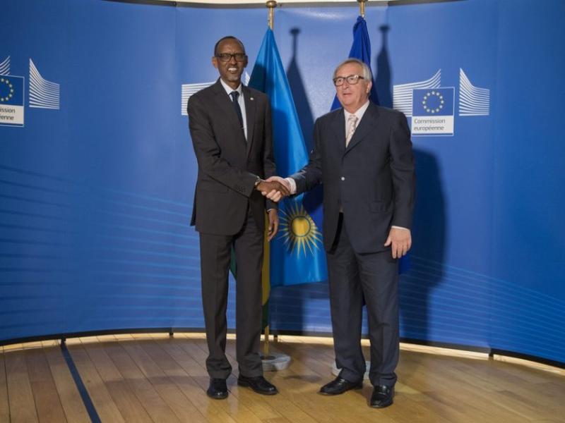 Le président rwandais et le président de la commission de l'Union européenne 