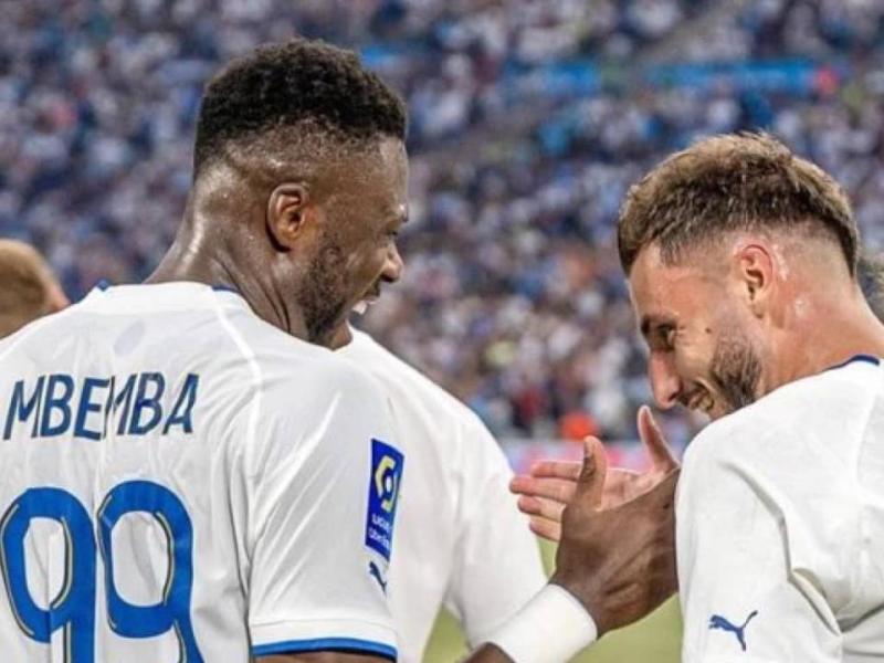 Chancel Mbemba et Jonathan Clauss en pleine célébration d'un but. [Photo d'illustration]