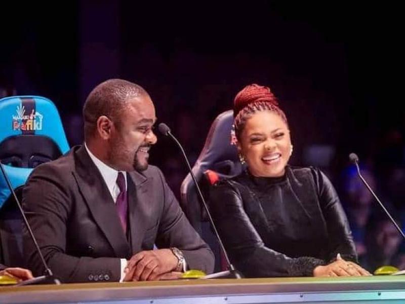 Mike Kalambay et la nigériane Chidinma Ekila lors du concours "Majaabu Rafiki". [Photo d'illustration]