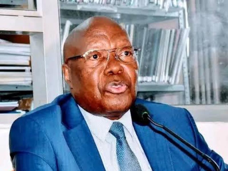 Le professeur Kambayi Bwatsha Jean, Recteur de l’Institut Facultaire des sciences de l’information et de la communication