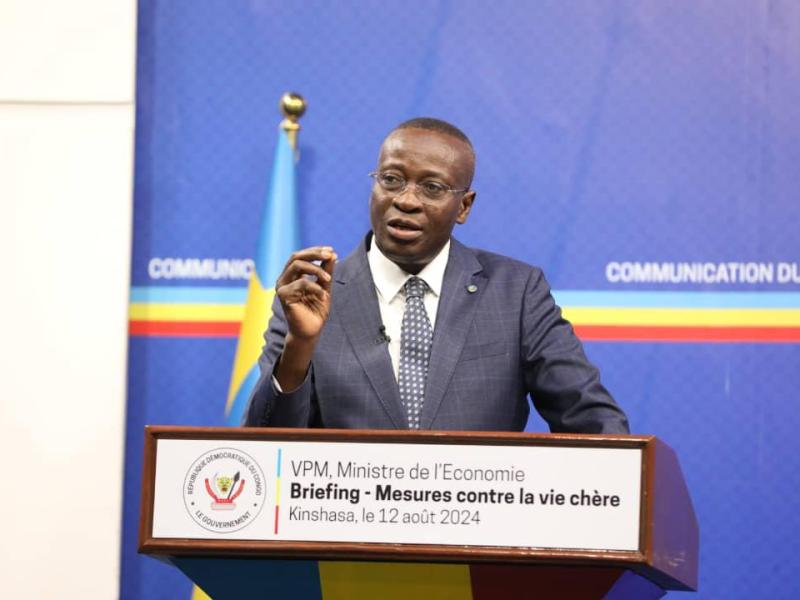Le VPM Daniel Mukoko Samba de l'Économie nationale