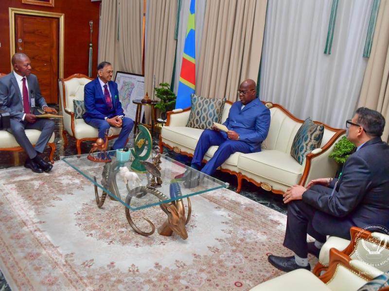 Échange entre le chef de l'État Félix Tshisekedi et l'équipe PEPSI à la cité de l'Union Africaine.