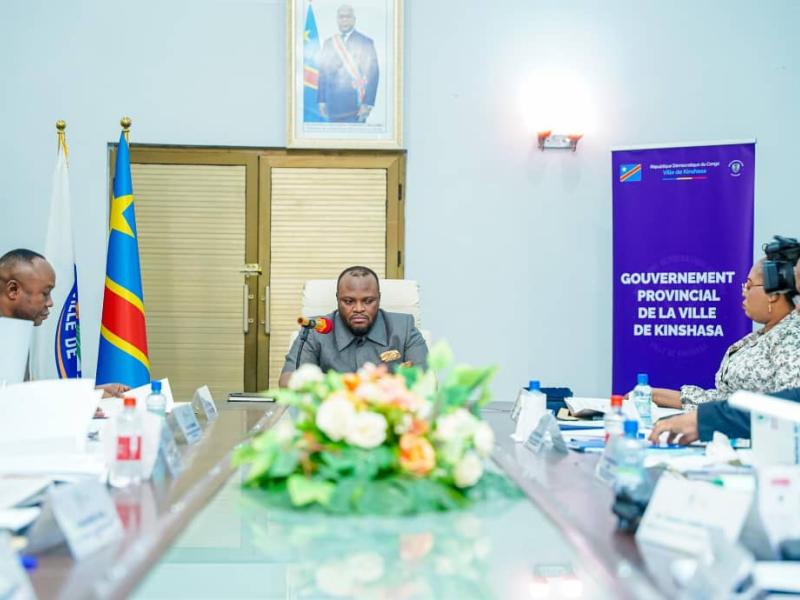 Daniel Bumba lors de son tout premier Conseil des Ministres