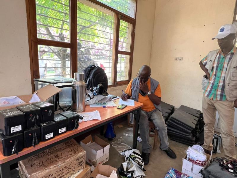 Les experts de la CENI déployés dans la circonscription électorale de Masimanimba