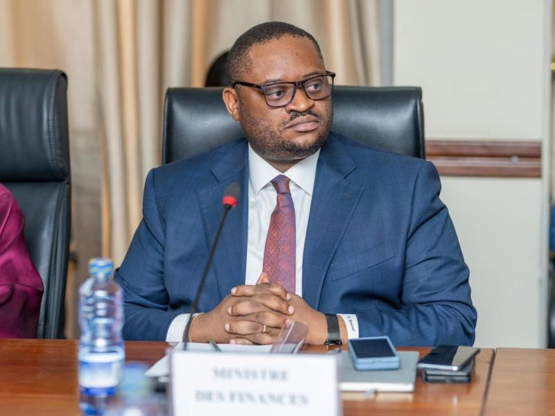 Le ministre des Finances Doudou Fwamba