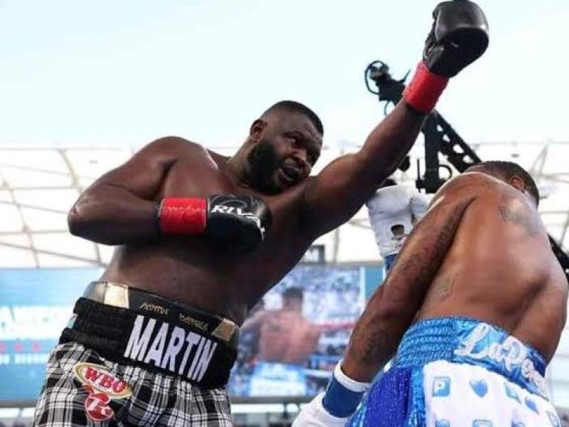 Le congolais Martin Bakole lors de son combat face à l'américain Jared Anderson