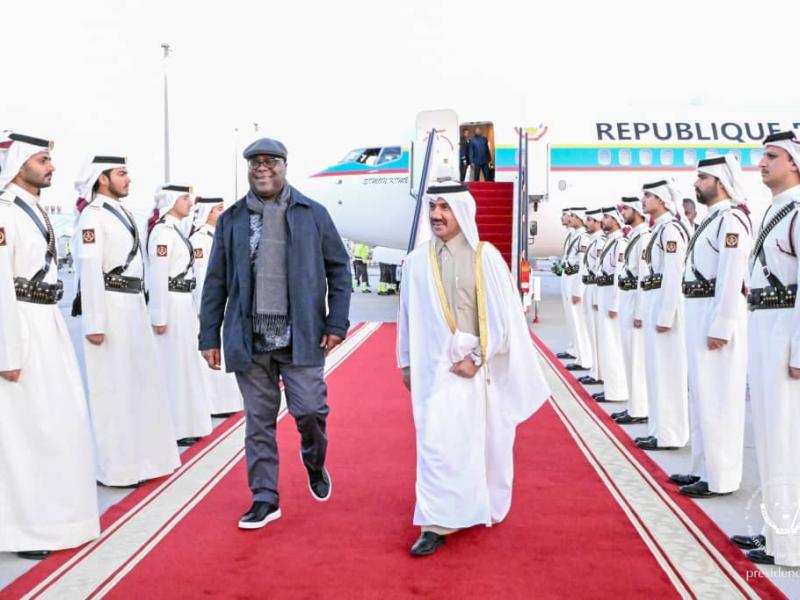 Le Chef de l'État Félix Antoine Tshisekedi lors de sa descente d'avion le dimanche 05 janvier 2025 au Qatar