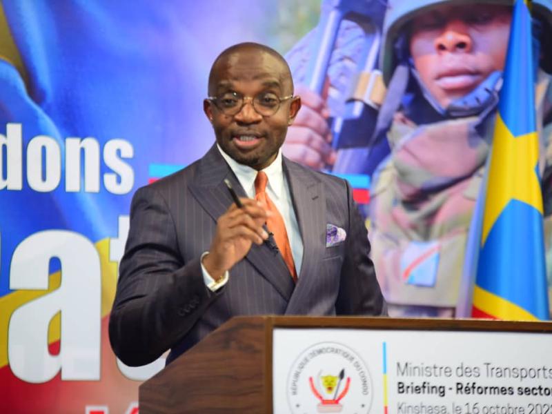 Marc Ekila Likombo, ministre de la Formation Professionnelle