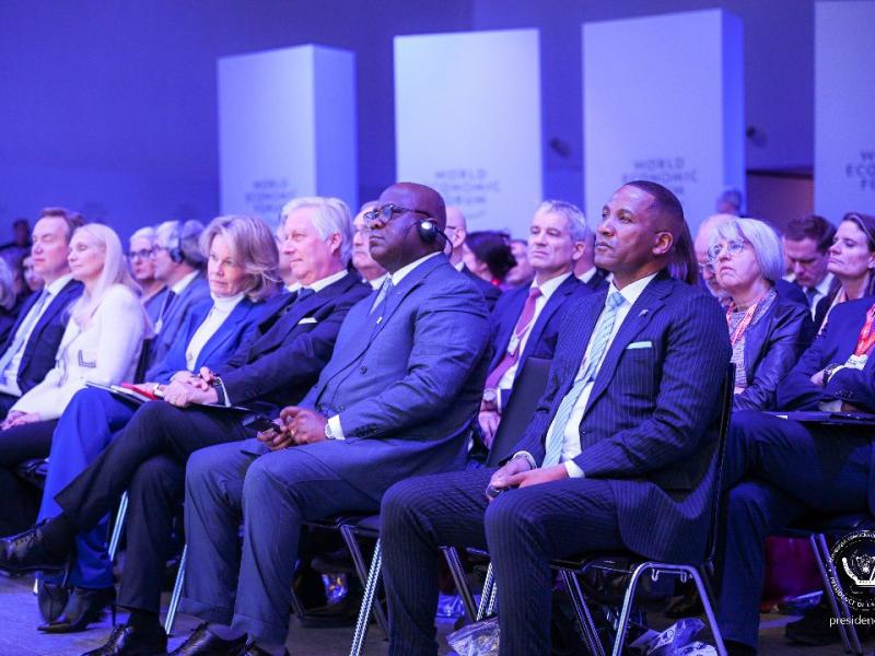 Le président Félix Tshisekedi aux côtés de ses homologues au Forum économique à Devos , mardi 21 21 janvier2024