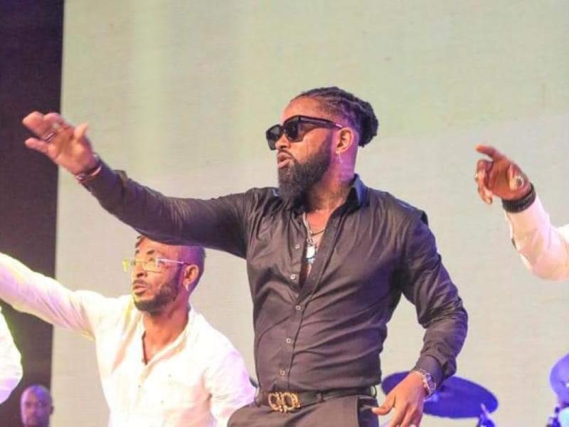 Ferré Gola en plein concert au palais de congrès de Sofitel Hôtel Ivoire d'Abidjan. [Photo d'illustration]
