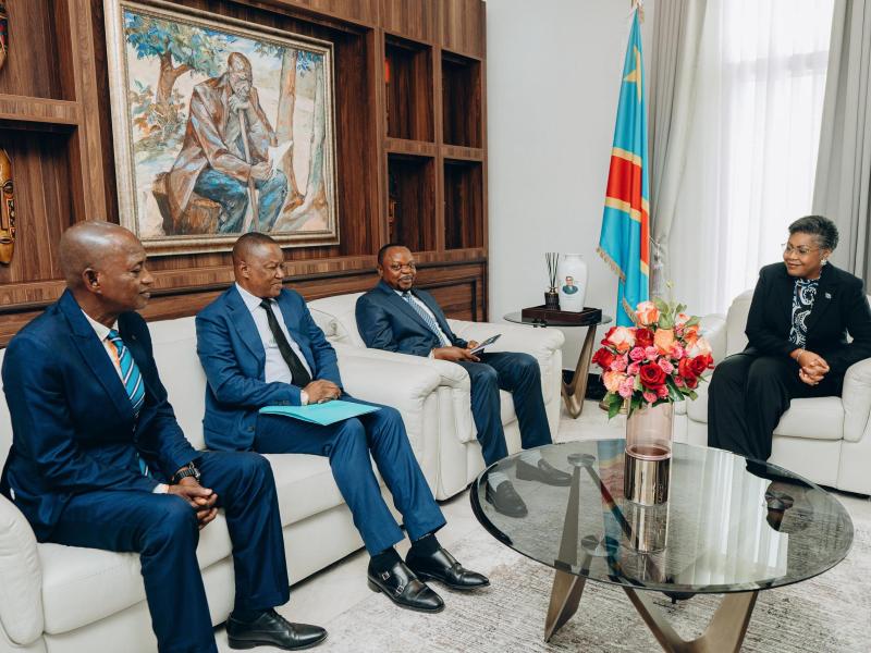 Échange entre la Première Ministre Judith Suminwa échange avec quelques Présidents des  Assemblées provinciales autour de sa tournée dans l'arrière pays, dans le cadre de la campagne " Congolais telema"