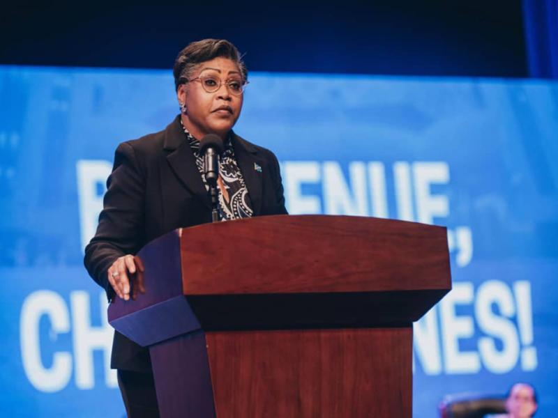 Judith SUMINWA, première Ministre, lors du lancement de la campagne nationale de sensibilisation et mobilisation de la jeunesse au patriotisme et à la lutte contre la corruption