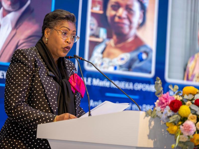 La Première Ministre Judith Suminwa prononce son discours au Congrès Annuel sur l'investissement tenu à Abu Dhabi