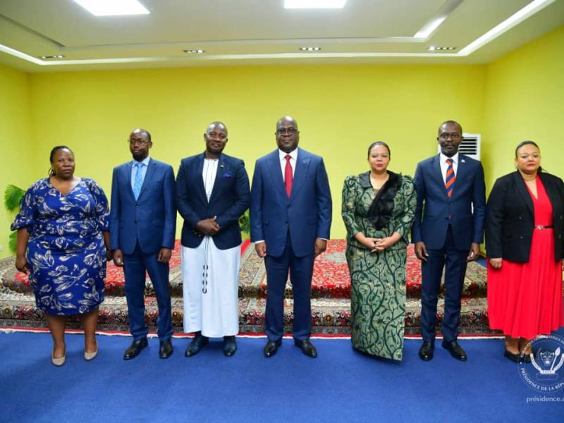 Les nouveaux ambassadeurs de l’Ouganda, l’Ukraine, le Soudan et le Venezuela, accrédités en RDC, reçus par le Président Tshisekedi à la cite l’UA à Kinshasa