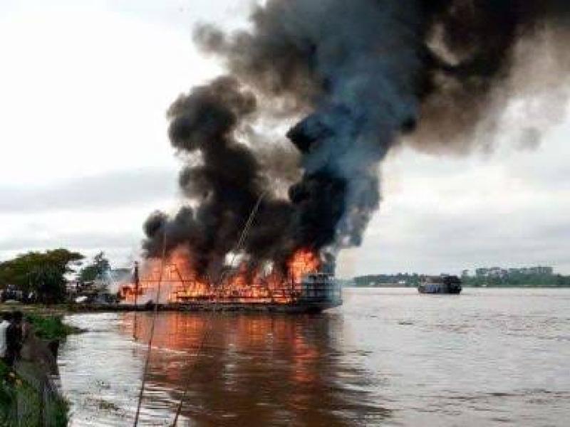 Une baleinière prend fin sur les eaux du fleuve Congo [photo d’illustration]