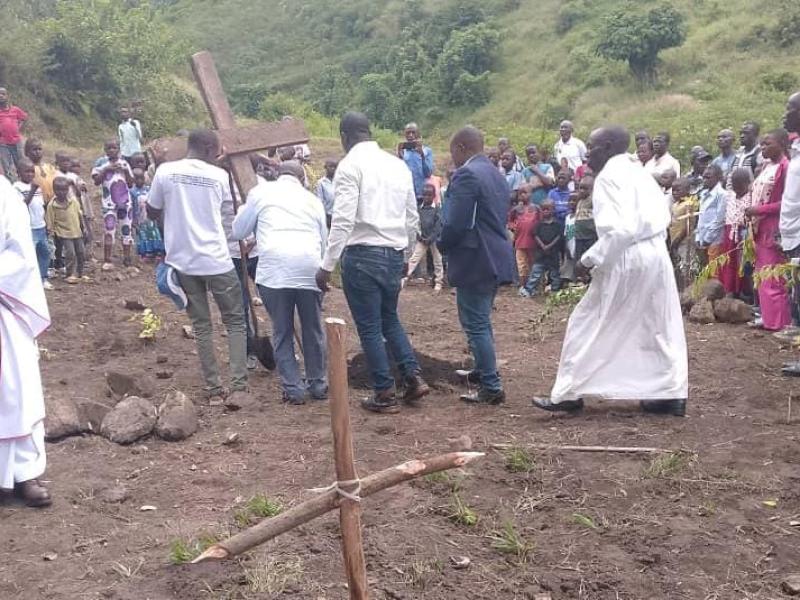 Les familles des victimes des inondations de Bushushu et Nyamukubi ont honoré les défunts avec recueillement