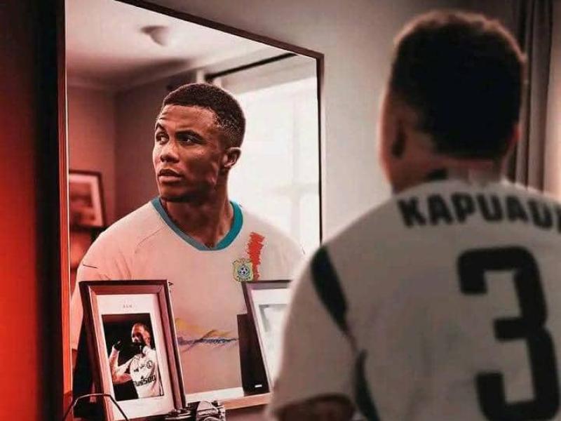Steve NKANU KAPUADI en tenue des léopards de la RDC