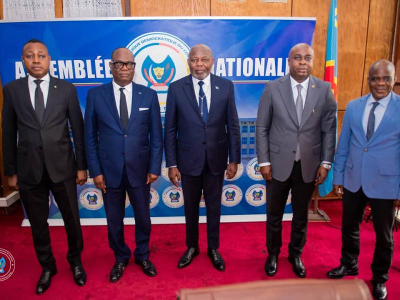 Une délégation des élus nationaux de Yakoma et Masi- Manimba avec le speaker de la chambre basse du parlement Vital Kamerhe, mercredi 14 mai 2025