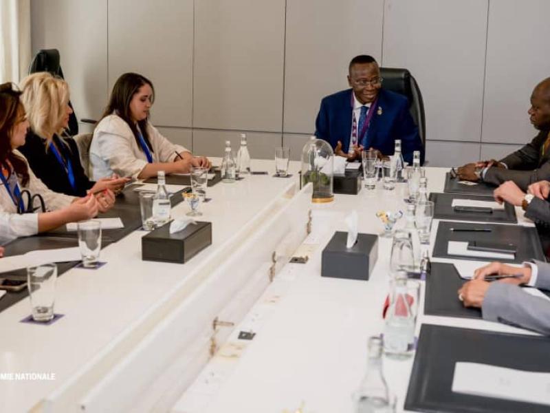 Le VPM Daniel Mukoko Samba échange avec une délégation d’opérateurs économiques et d’investisseurs marocains à Sofitel hôtel de Rabat
