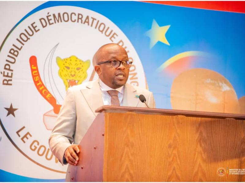 Le VPM Jacquemain Shabani Lukoo lance officiellement le cadre de concertation multi-acteurs pour la loi portant protection et promotion des peuples autochtones pygmées en RDC