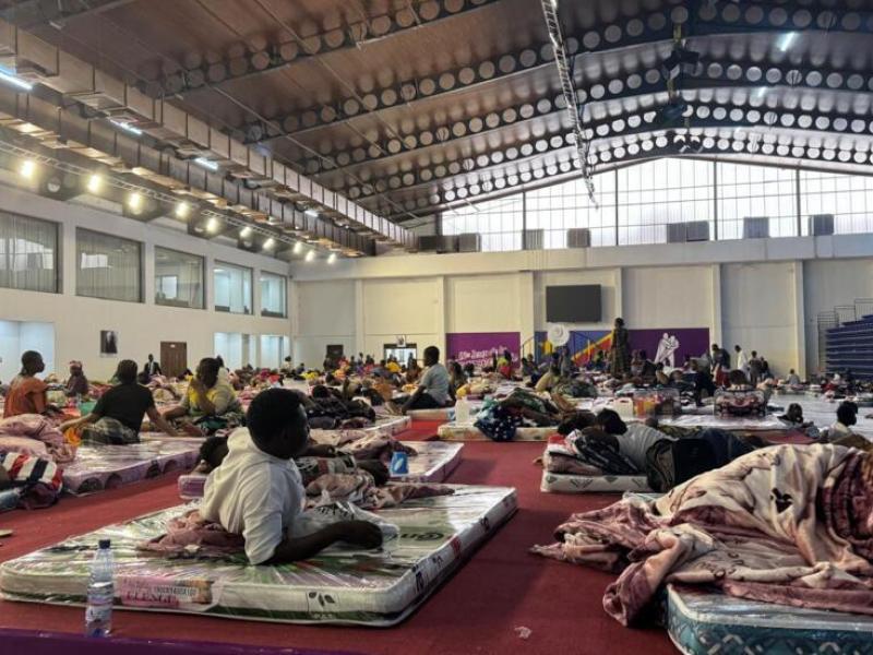 Les victimes d'inondations de Kinshasa installées au centre d'urgence du Stade Tata Raphaël