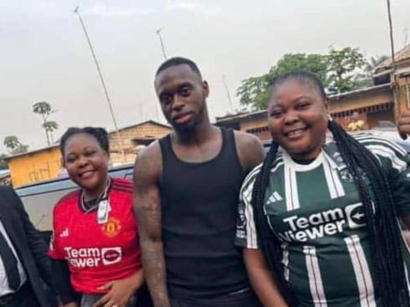 Aaron Wan-bissaka et quelques membres de sa famille à Kinshasa. [Photo d'illustration]