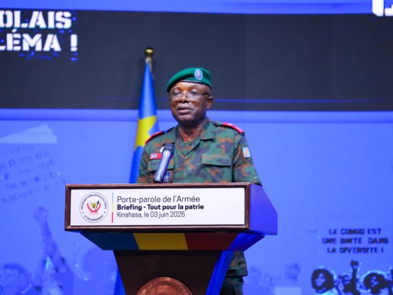 Général Sylvain Ekenge, porte-parole de Forces armées de la République démocratique du Congo