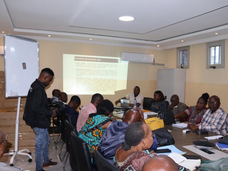 Les formateurs en leadership pédagogique réunis pour le dernier réglage avant début de la formation