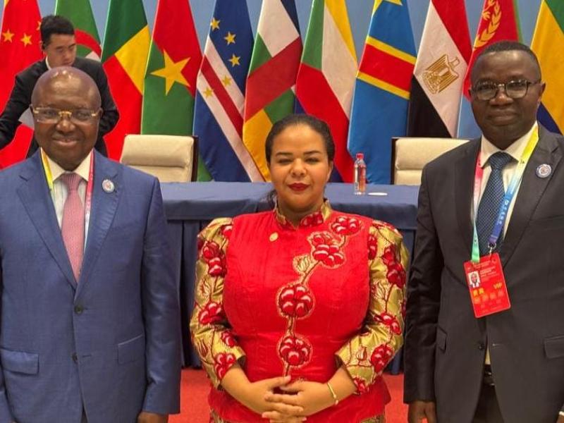 Les ministres Grégoire Mutshail Mutomb (Agriculture), Thérèse Kayikwamba Wagner (Affaires étrangères) et Julien Paluku Kahongya (Commerce extérieur) à Changsha