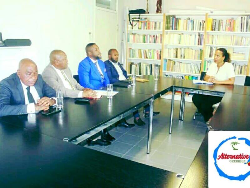 La délégation du regroupement politique «Alternative Crédible» conduite par Kashogy Kalambayi
