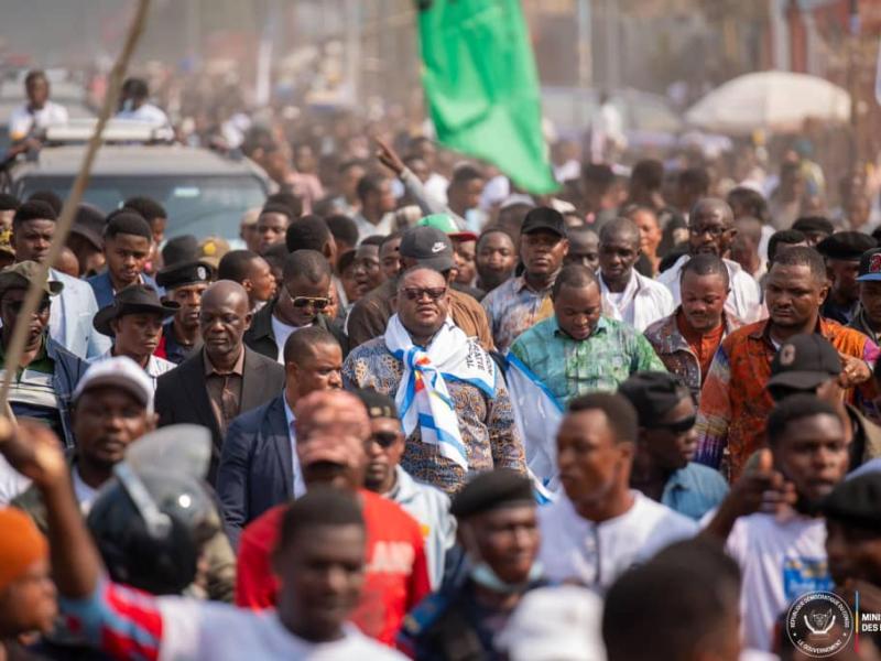 Le ministre des finances Doudou Fwamba accueilli en triomphe à Mbuji- Mayi, dimanche 06 juillet 2025