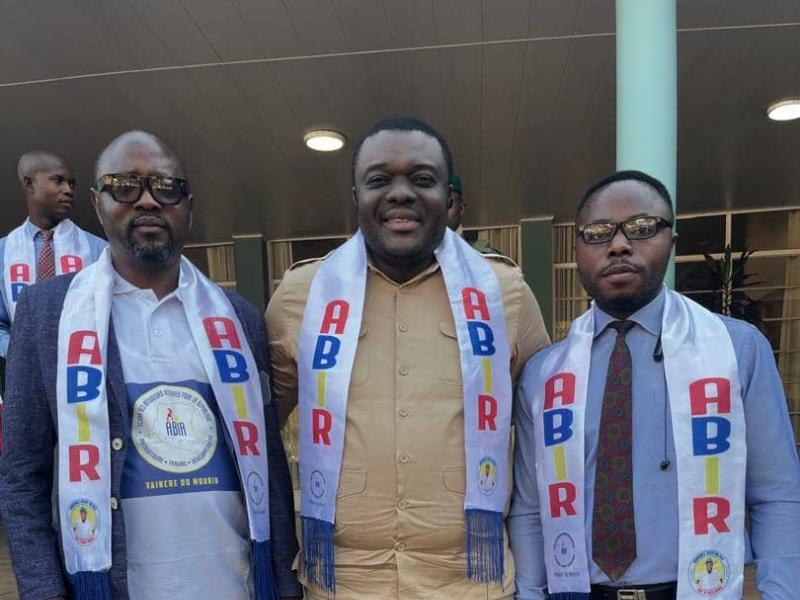 Le député national, Auguy Kalonji, et quelques membres de l'ABIR/Grand Katanga.
