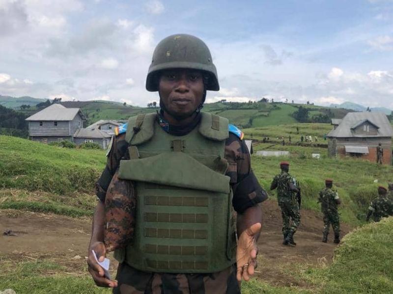 Sous-lieutenant Mbuyi Kalonji Reagan, porte-parole du secteur opérationnel Sokola 2 Sud Sud-Kivu [photo d’illustration]