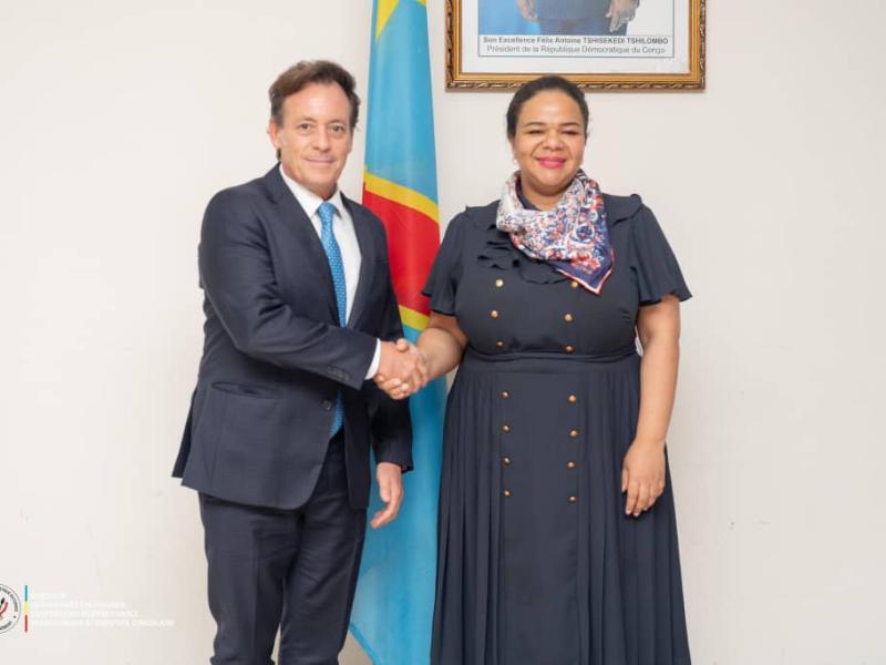 La ministre des affaires étrangères Thérèse Kayikwamba et Roberto Parente, Ambassadeur du Brésil en RDC [photo d'illustration]