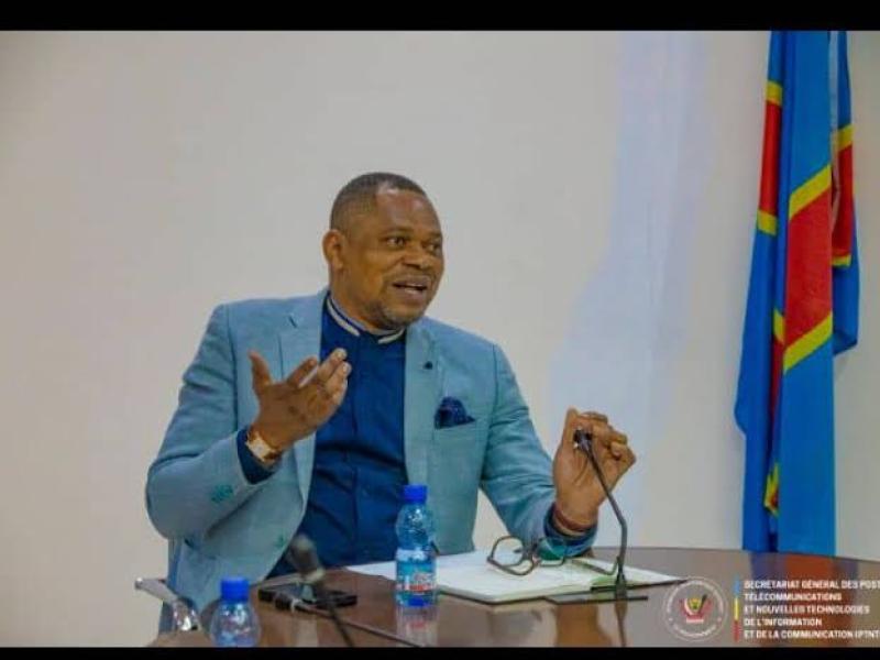 Le ministre des PTNTIC José Mpanda [photo d'illustration]