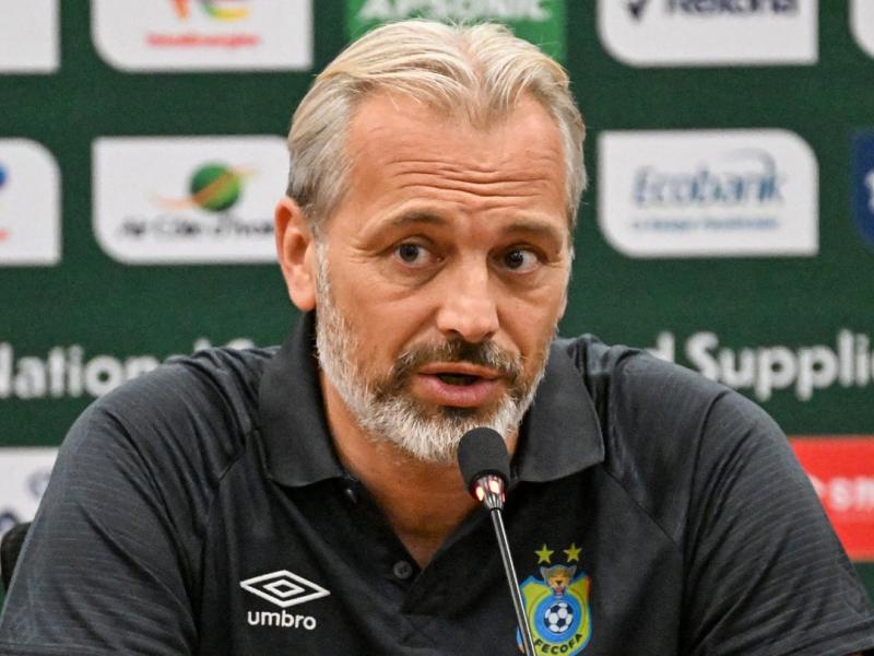 Le sélectionneur Congolais Sébastien Desabre en conférence de presse d’après-match RDC-Sénégal