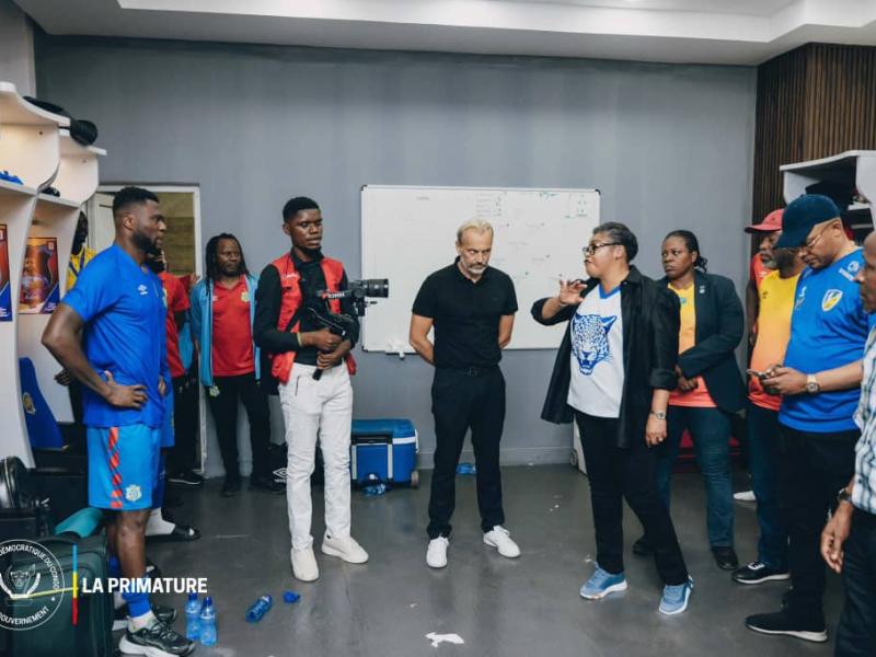 La PM Judith Suminwa au stade des martyrs après la rencontre entre la RDC et le Sénégal