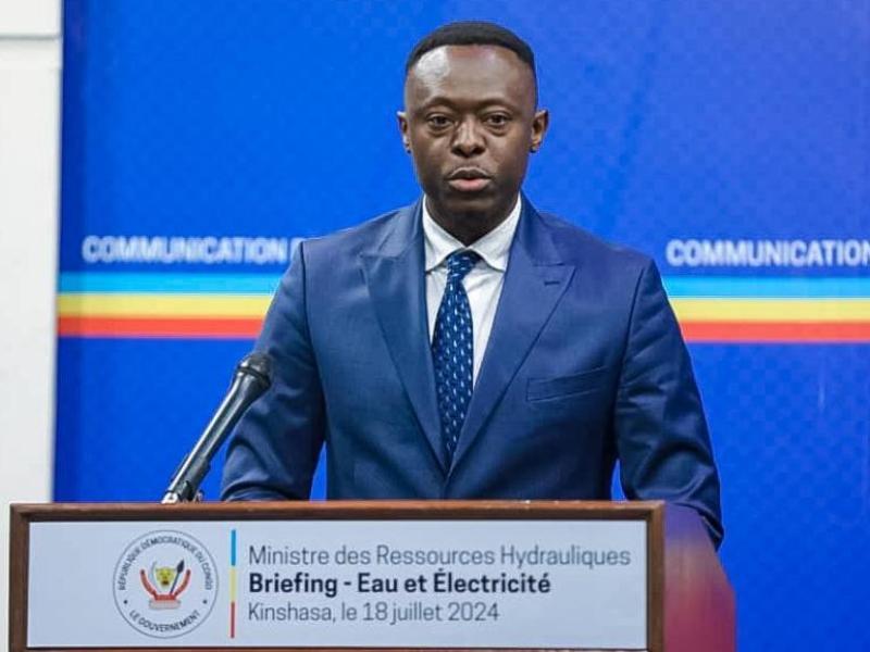 Ancien ministre des Ressources hydrauliques, Teddy Lwamba est nommé Directeur général de la SNEL