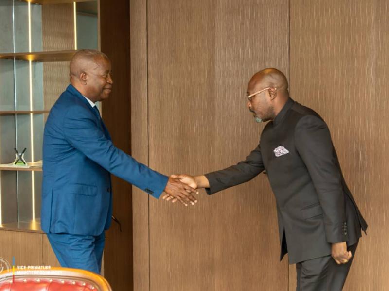 Le VPM en charge du Budget, Adolphe Muzito et le ministre provincial du budget ville de Kinshasa, Jésus-Noël Sheke