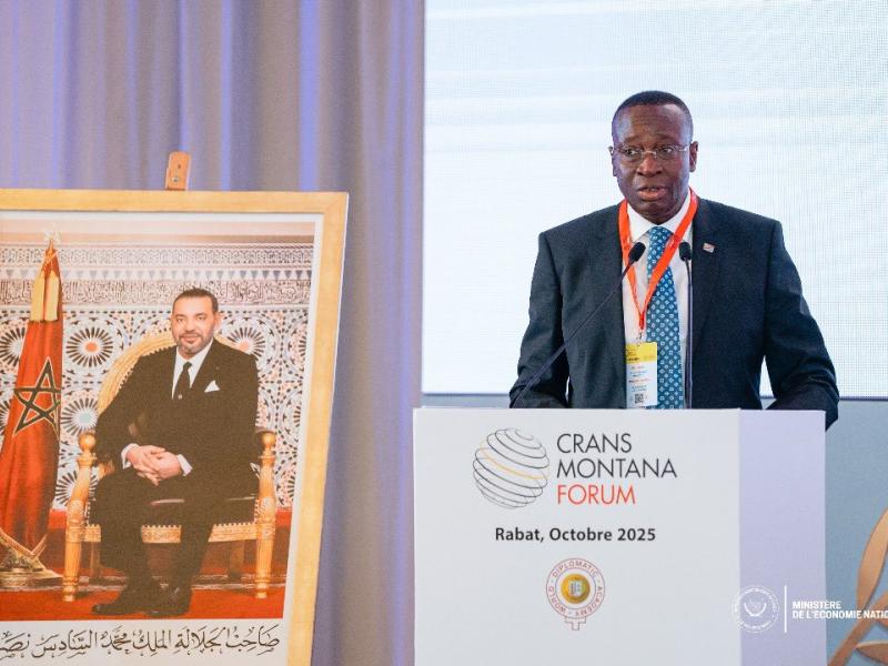 Le VPM Daniel Mukoko Samba vante le potentiel minier et énergétique de la RDC, au Crans Montana Forum, à Rabat