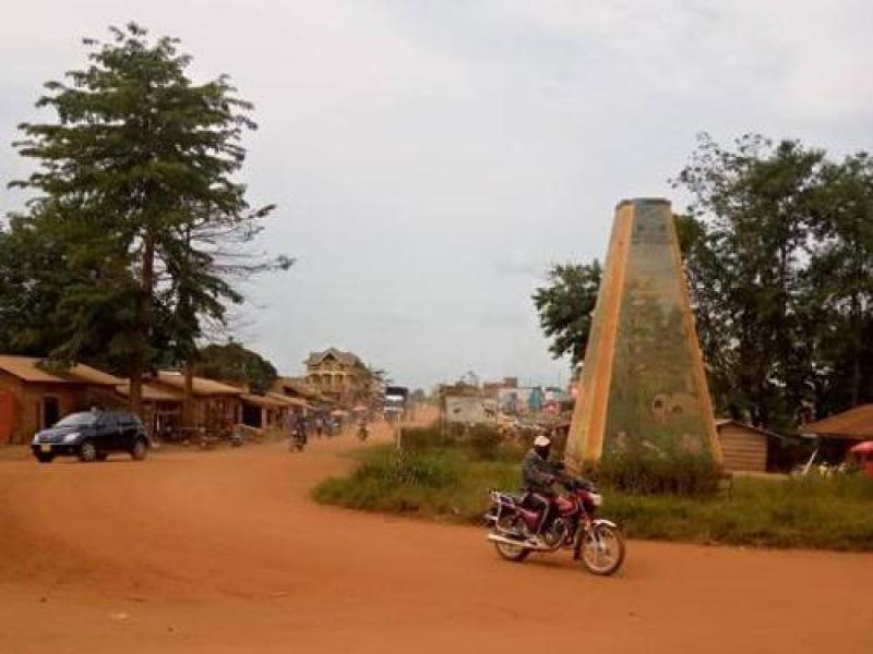 Le rond-point Mambasa sur l’avenue du 30 juin au Quartier Mirindi de Mambasa-Centre (Ituri).