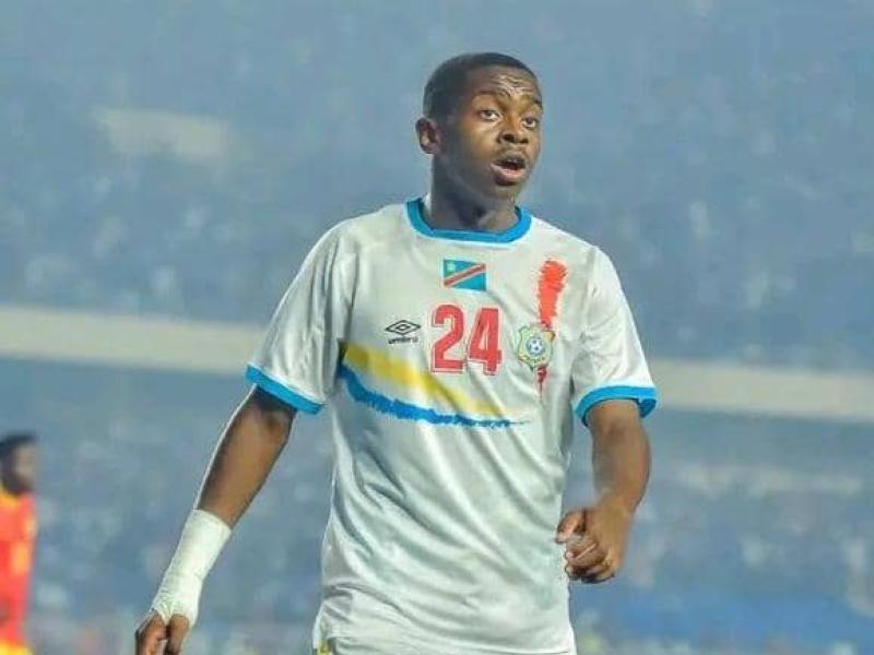 Noah Sadiki,  jeune milieu de terrain des Léopards et de Sunderland AFC